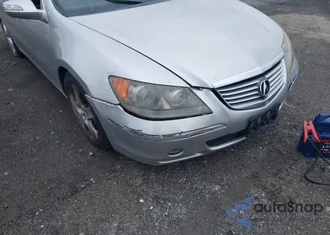 2005 Acura Rl 3.5 from USA, damaged, VIN JH4KB16585C016964